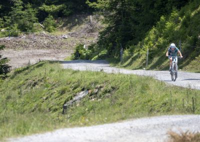 Maisalm – von Imst Bahnhof über Roppen