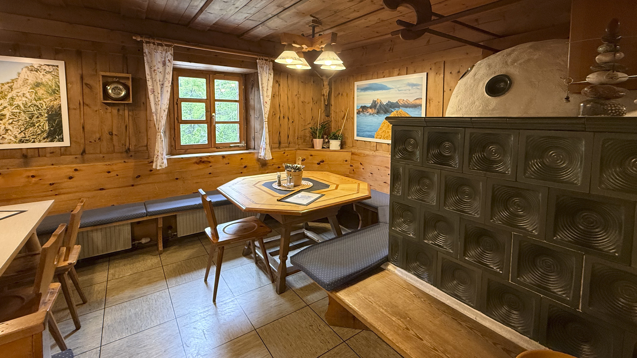 Halleranger20250715_16 20 12